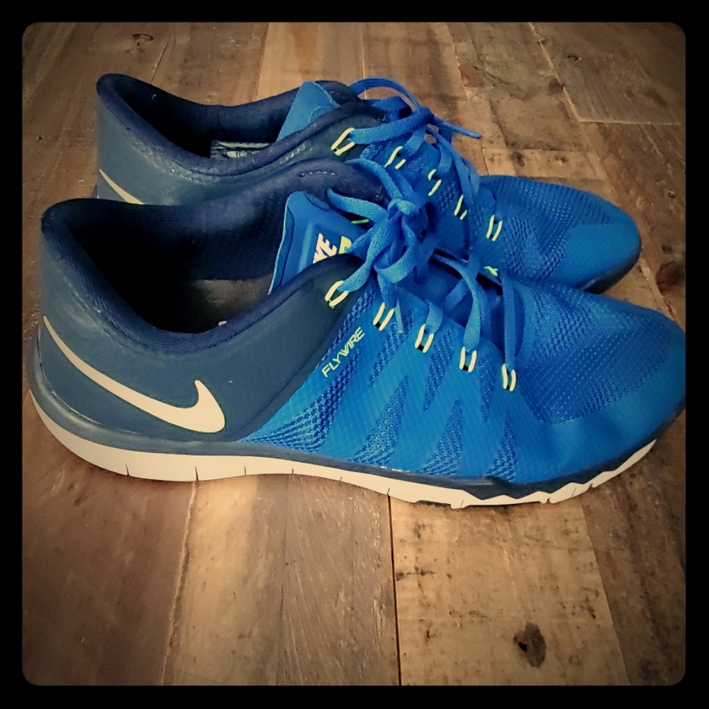 Nike Flywire